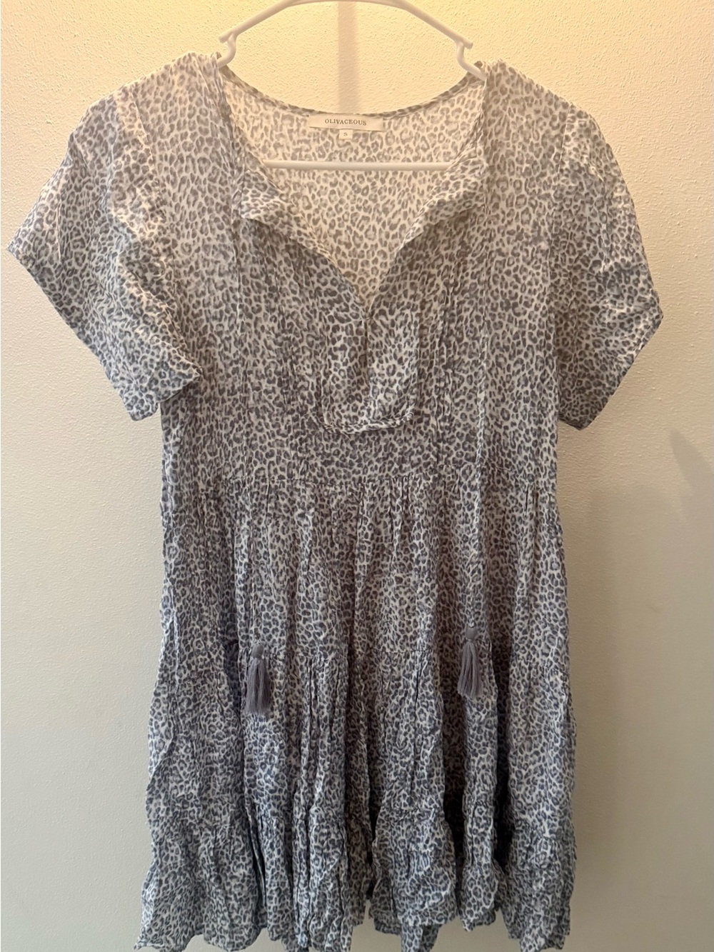 Olivia Moon Gray Leopard Print Short Sleeve dress size small